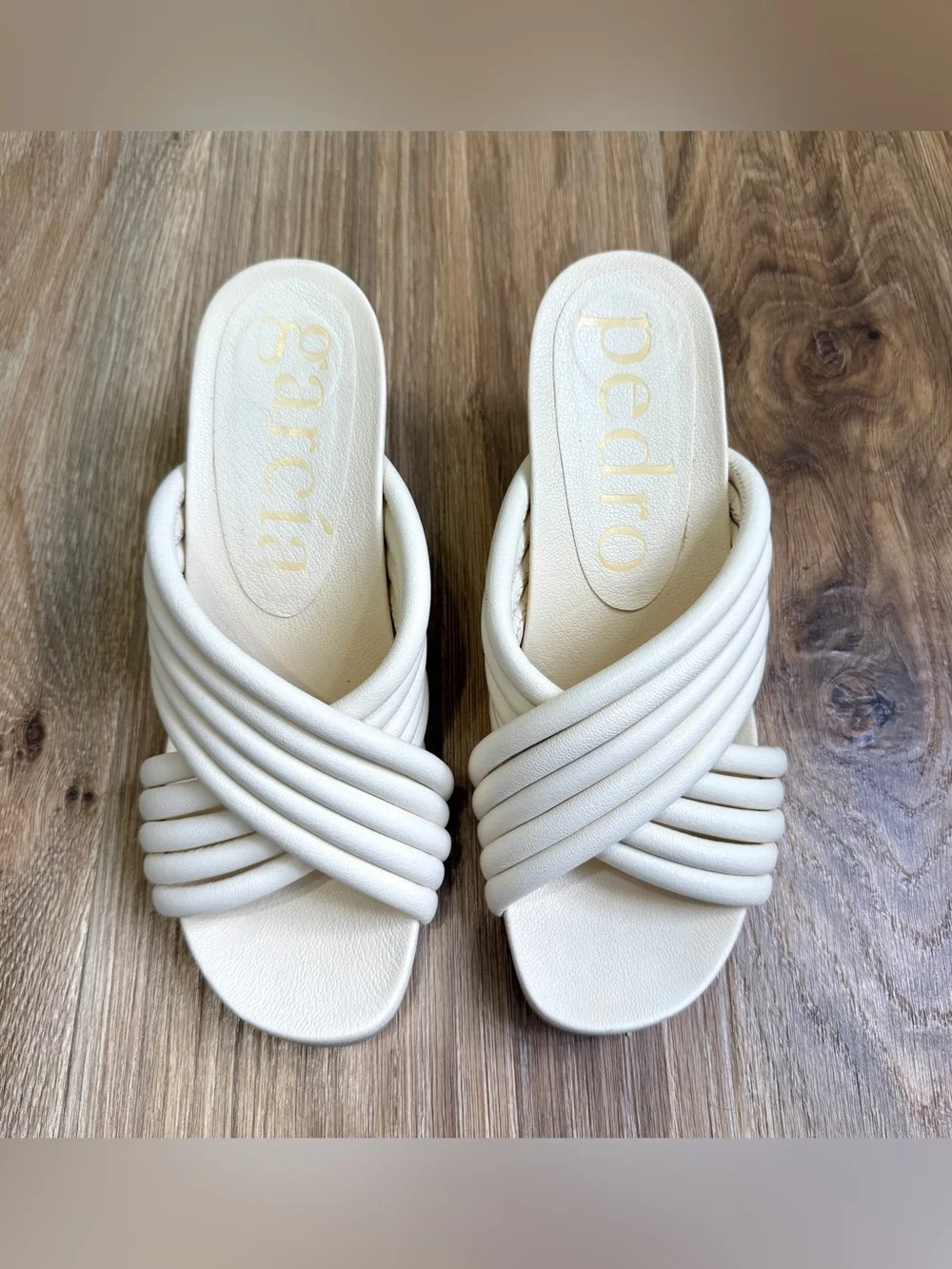 Pedro Garcia Cream Padded Leather Slide Sandals Block Heel Size 38.5